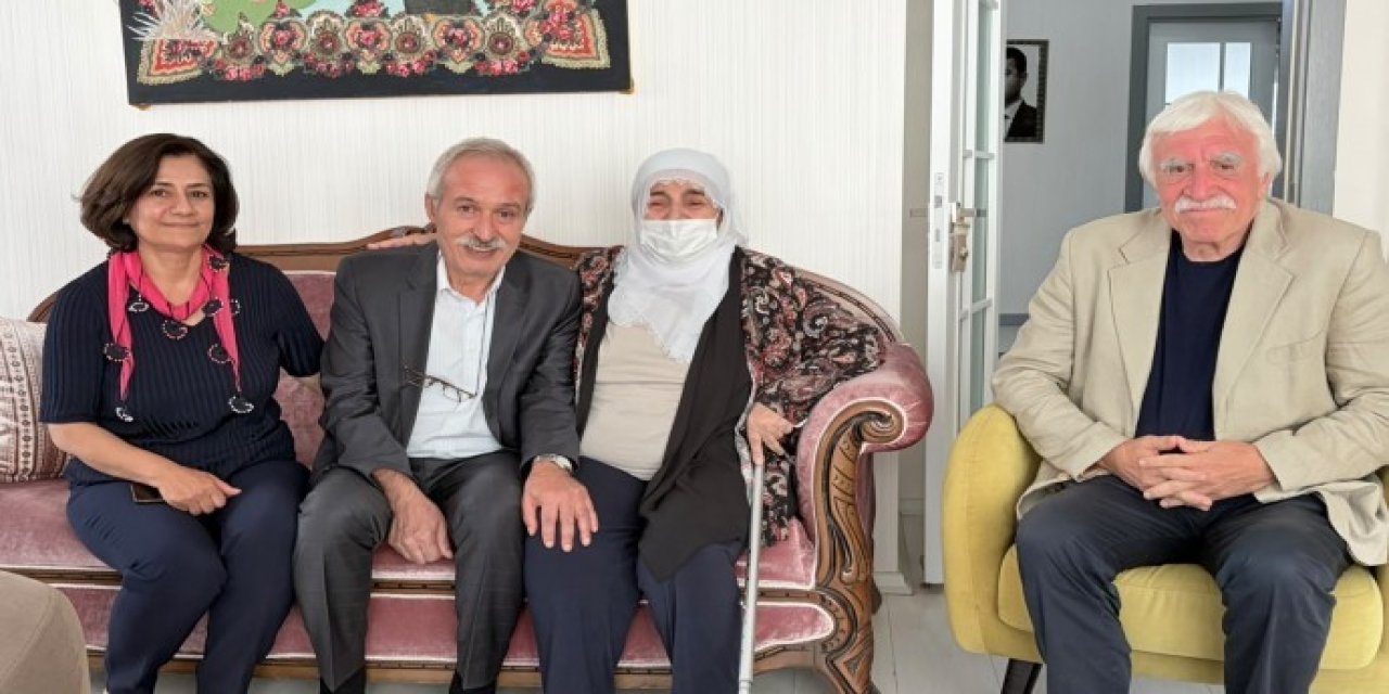 Mızraklı, Sadiye Demirtaş'ı ziyaret etti