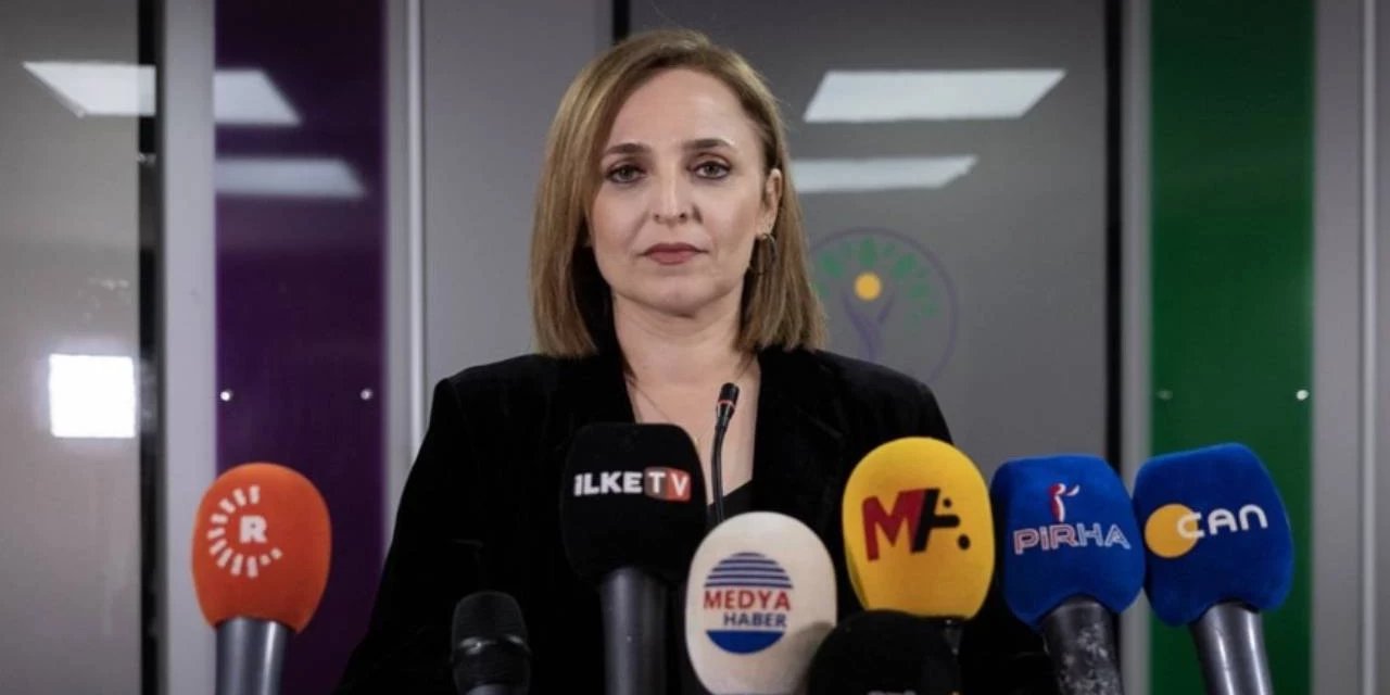 Ayşegül Doğan: Kürtçe neden hâlâ özgür değil diye sormak lazım
