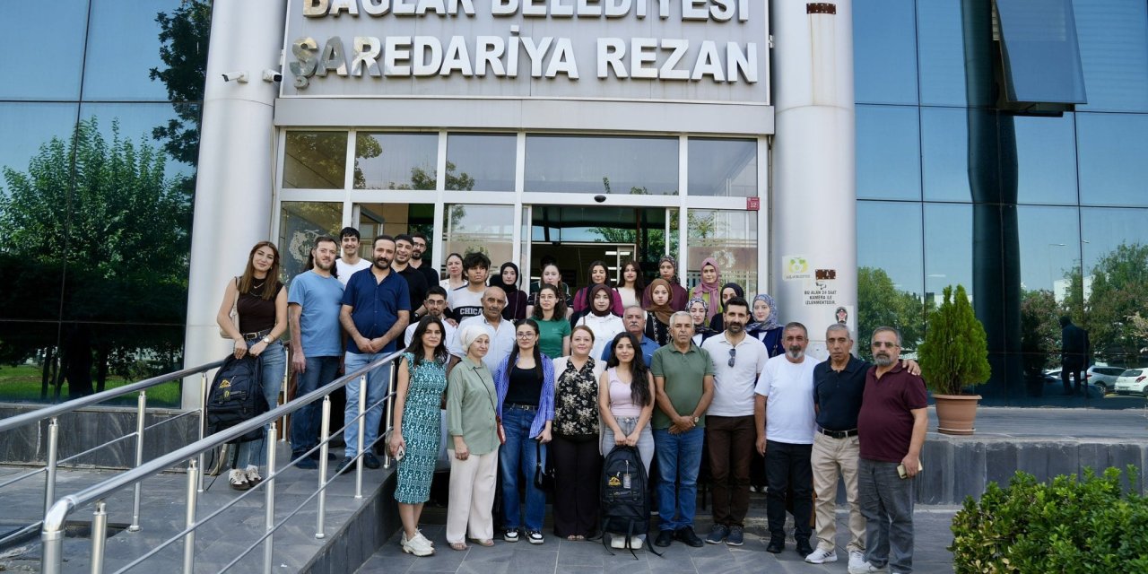 Bağlar Belediyesi üniversite öğrencilerini ağırladı