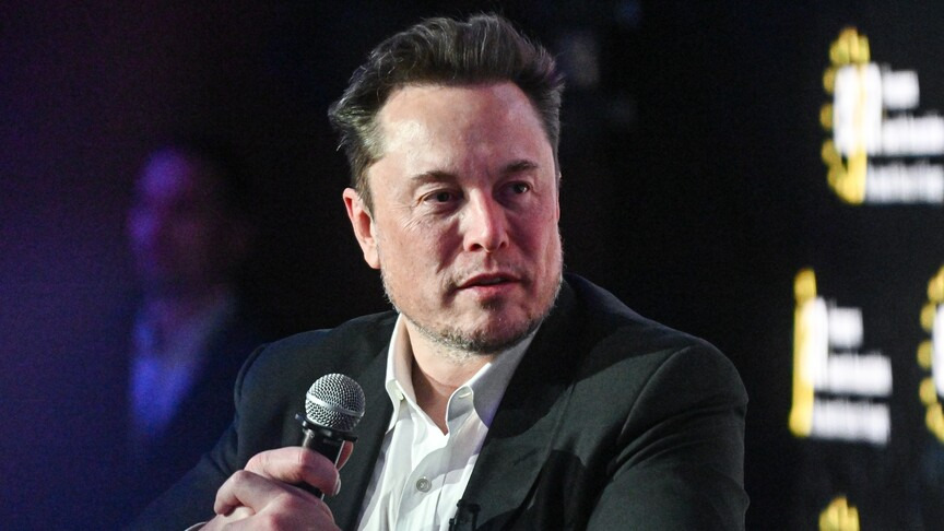 Elon Musk'tan "yapay zekanın insanlığı yok edebileceği" iddialarına yanıt