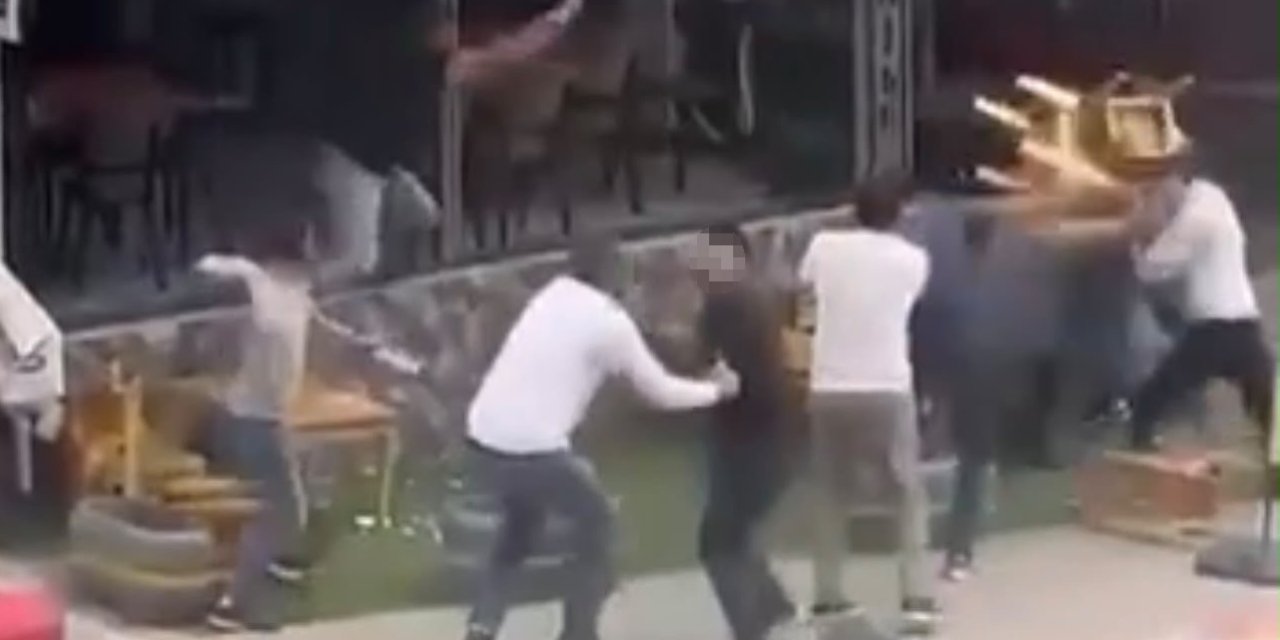 Oyun salonunda kavga: Sandalyeler havada uçuştu