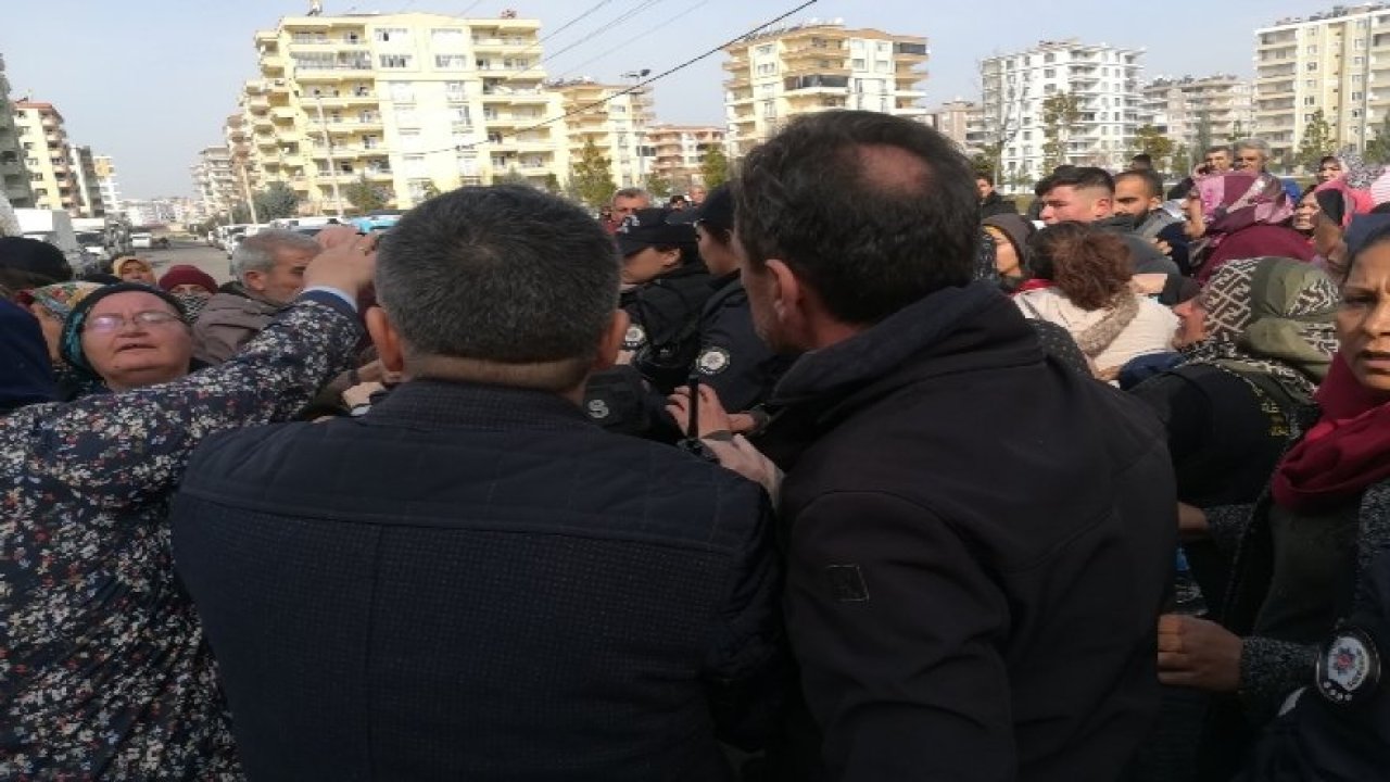 Kadınlarla erkekler arasında pazar yeri gerginliği