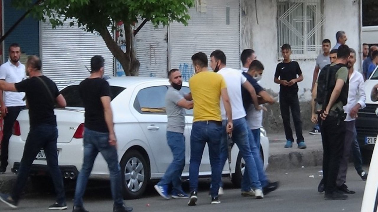 Diyarbakır'da pazar yeri kavgası: 12 yaralı