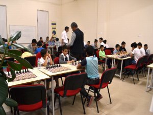 Diyarbakır’da 4. satranç turnuvası heyecanı