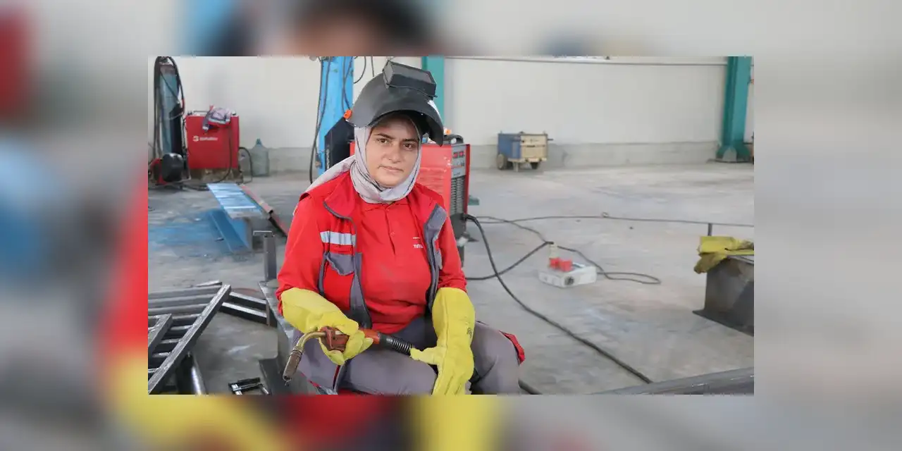 Kadın kaynak ustası ezber bozuyor