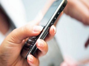 İzinsiz mesaj atanlara 50 bin lira ceza!