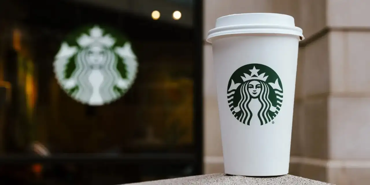 Starbucks 250 mağazasını kapatıyor