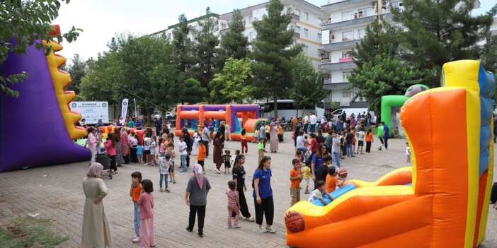 Diyarbakır’da şenlikte buluştular