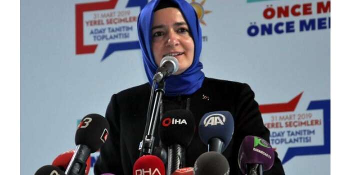Fatma Betül Sayan Kaya görevlerinden affını istedi