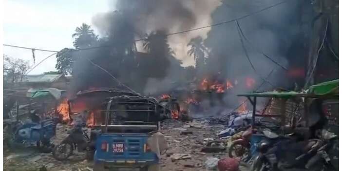 Myanmar’da pazar alanına saldırı
