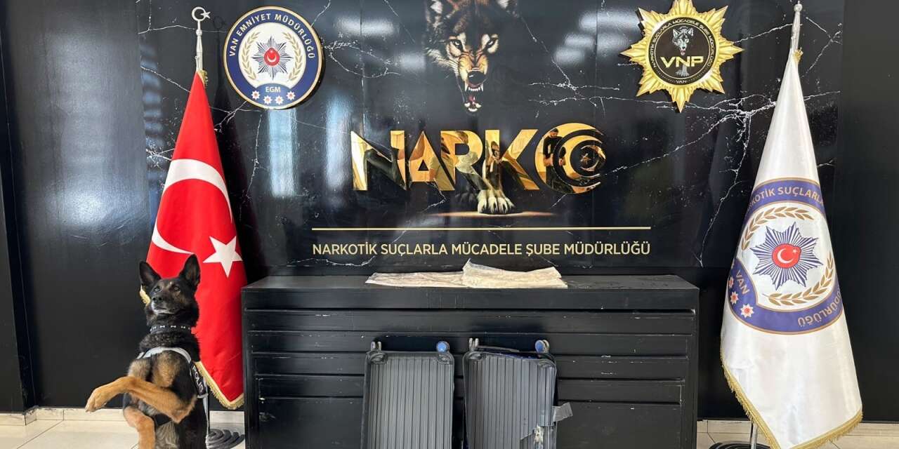 Van Havalimanı’nda operasyon! Valizinden 2 kilo 100 gram uyuşturucu çıktı