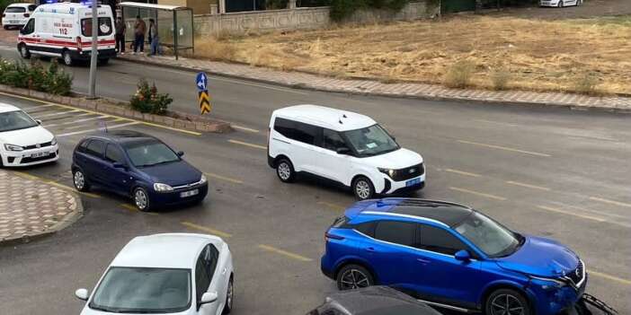 Elazığ’da kaza: 3 yaralı