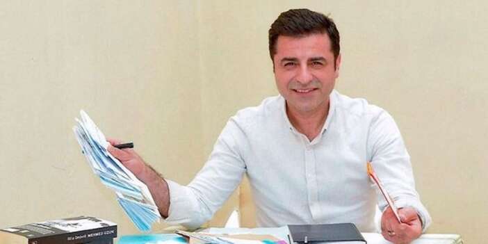 Demirtaş’ın kitaplarını okurları için imzalayacak