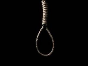 Diyarbakır'da bir genç terasta asılı bulundu