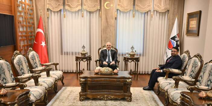 Diyarbakır’ın yeni müftüsü makamda: İlk ziyaretin adresi belli oldu