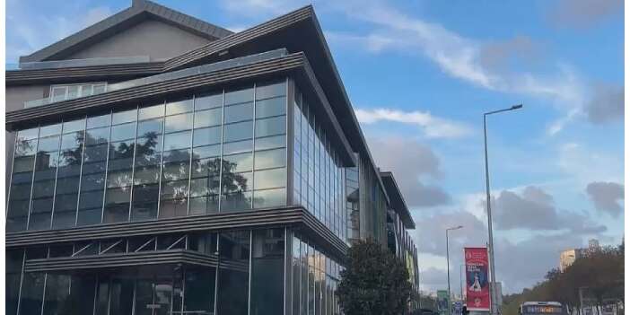 Yatırım vaadiyle arıyorlardı… Polis iki merkezi bastı