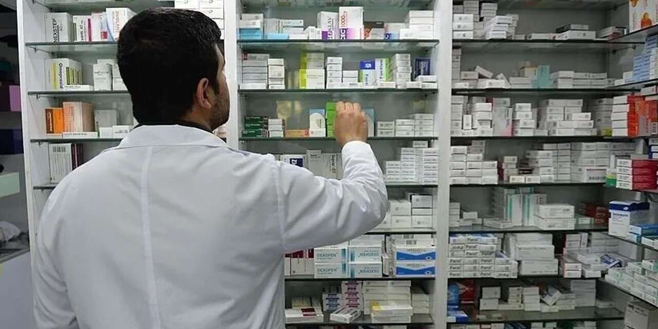 Raporlu ilaçlarda yeni dönem: Reçete için doktora gitme zorunluluğu kalkıyor
