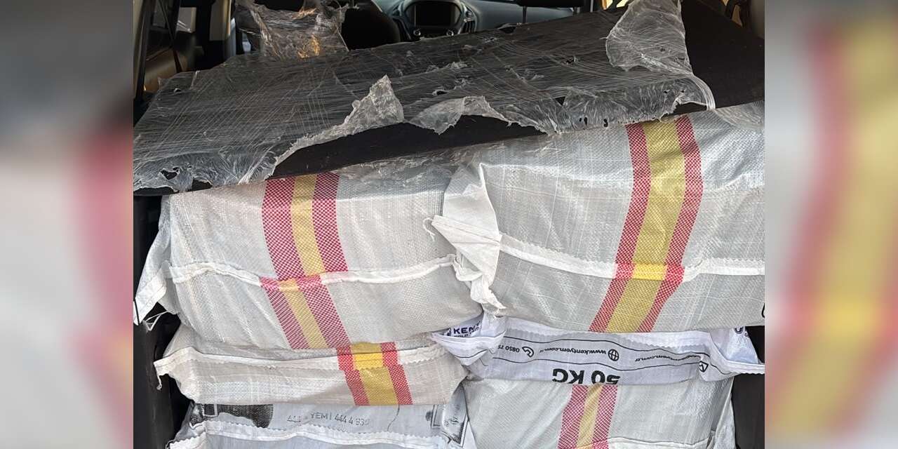 28 bin 950 paket kaçak sigara ele geçirildi