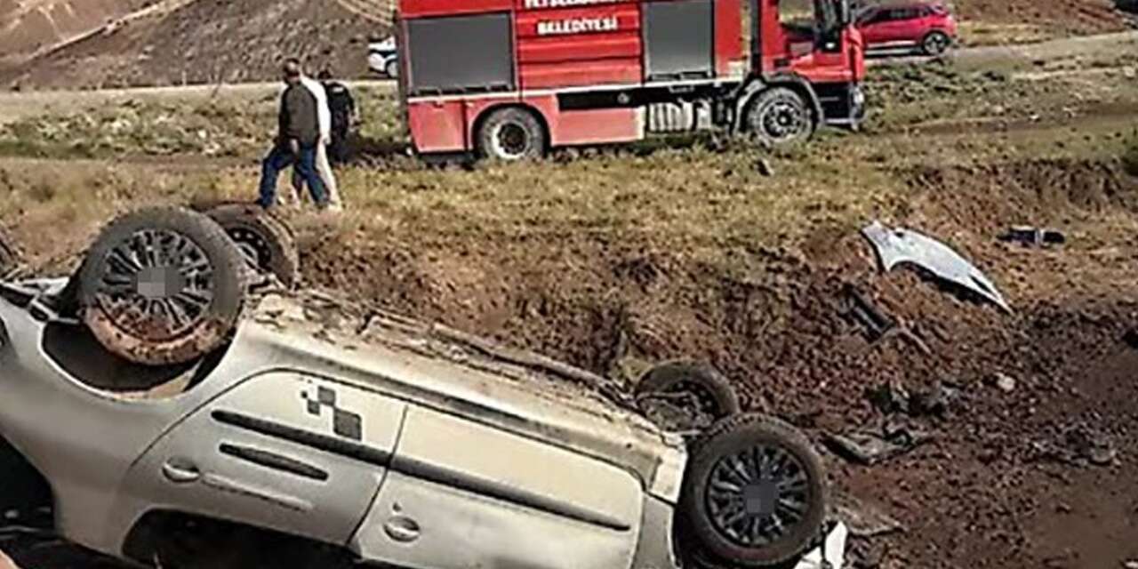 Otomobil takla attı: 5 yaralı