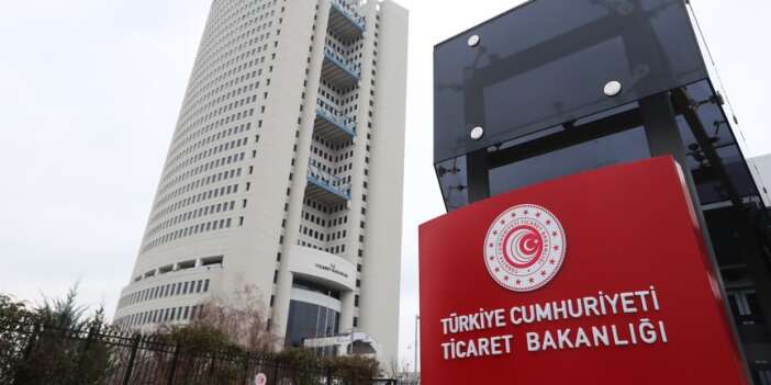 Sosyal medyadaki paylaşımlara milyonlarca ceza