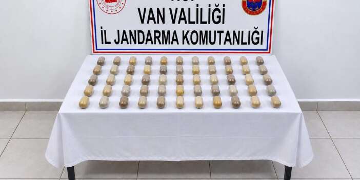 Vücudunda metamfetamin taşıyan şüpheli tutuklandı