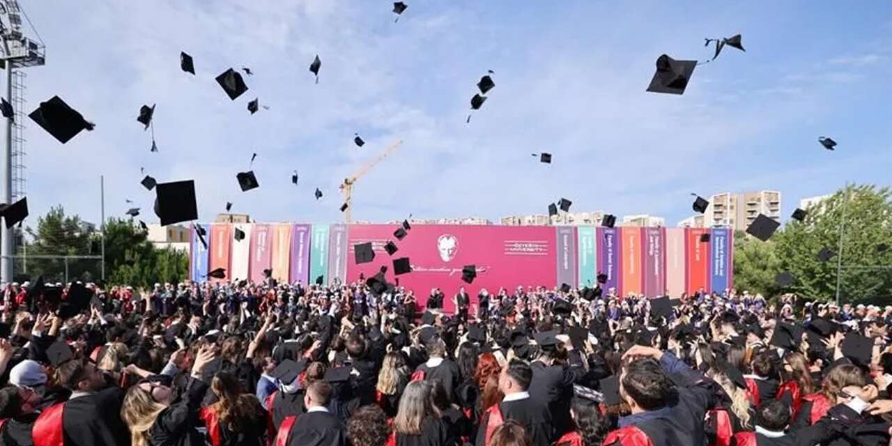 Türkiye’de beyin göçü 2025’te zirveye çıktı: Mezunlar en çok hangi ülkeye gidiyor?