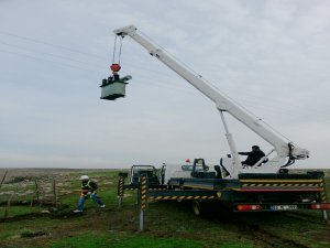 Pes yani… bu kez kaçak elektrik trafosu