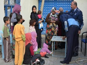 Dilencilik yapan 827 Suriyeli kampa yerleştirildi