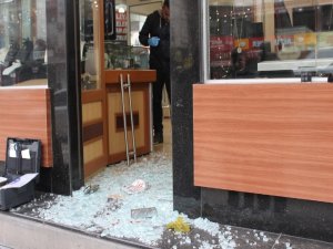 DİYARBAKIR’DA KUYUMCU SOYGUNU