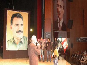 İLGİNÇ BİR FOTOĞRAF KARESİ