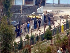 CİZRE'DE OLAYLI GECE: 2 ÖLÜ, 3 YARALI