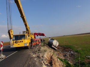 NUSAYBİN’DE TANKER MAYINLI ALANA UÇTU