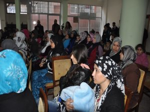 Yenişehir’de Kobanélilerle dayanışma toplantıları devam ediyor