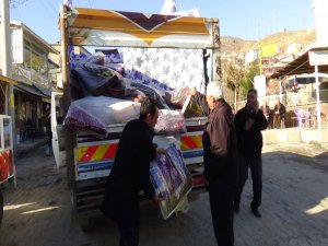 Kaymakamlıktan Kobanili ailelere yardım