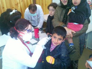 EZİDİ ÇOCUKLAR SAĞLIK TARAMASINDAN GEÇİLDİ