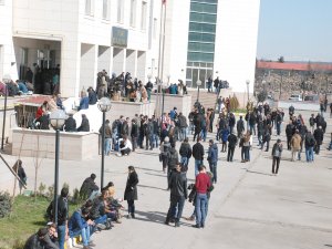 GENÇLER KATİPLİĞE AKIN ETTİ