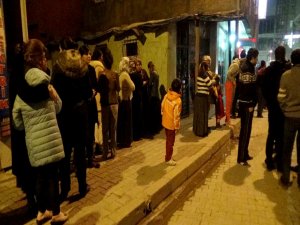 HAKKARİ’DE KORKUTAN YANGIN