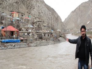 Li Çukurcaya navçeya Hekariyê zarokekî 11 salî di çemê Zapê de xeniqî.