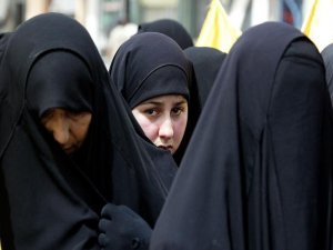 Li Iraqê milyon û nîvekî zêdetir jin bî man