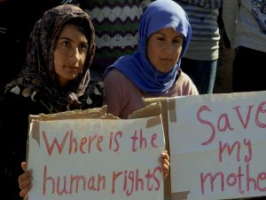 EZİDİLERDEN IŞİD PROTESTOSU