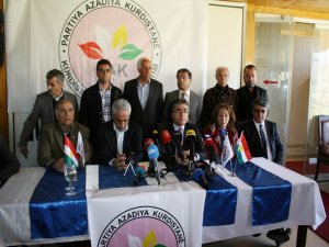 ÖZÇELİK:  “PAK,ARTIK RESMİ BİR PARTİDİR"