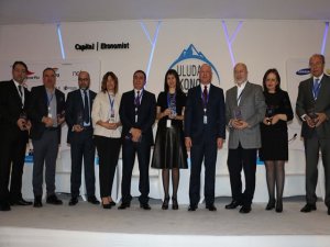 Turkcell kadın çalışan oranında eşitlik