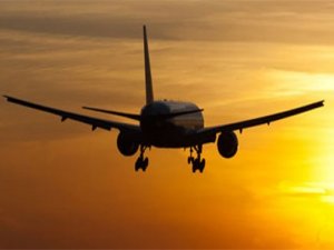 Twitter'dan uyarı: Lütfen uçuşlarınızı gözden geçirin!