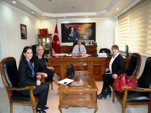 TÜRK AMERİKA İŞ KADINLARI DERNEĞİ'NDEN KAYMAKAM HAMZA ERKAL'A ZİYARET