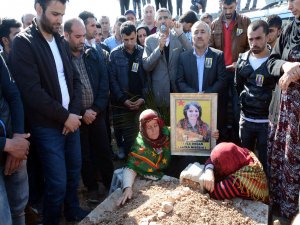 YPJ'Lİ LEYLA DOĞAN’IN CENAZESİ NUSAYBİN'DE DEFNEDİLDİ