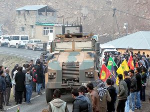 Askeri konvoya saldırı