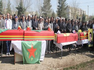 PKK’li Hantaş ve Mutlu Diyarbakır'da toprağa verildi
