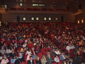 ARAM TİGRAN, ŞARKILARI MEST ETTİ