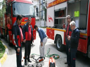 İTFAİYE PERSONELİNE YENİ ARAÇ EĞİTİMİ