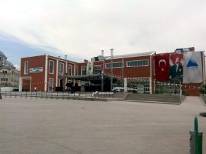 BAHAR ŞENLİKLERİNE YAĞMUR ENGELİ